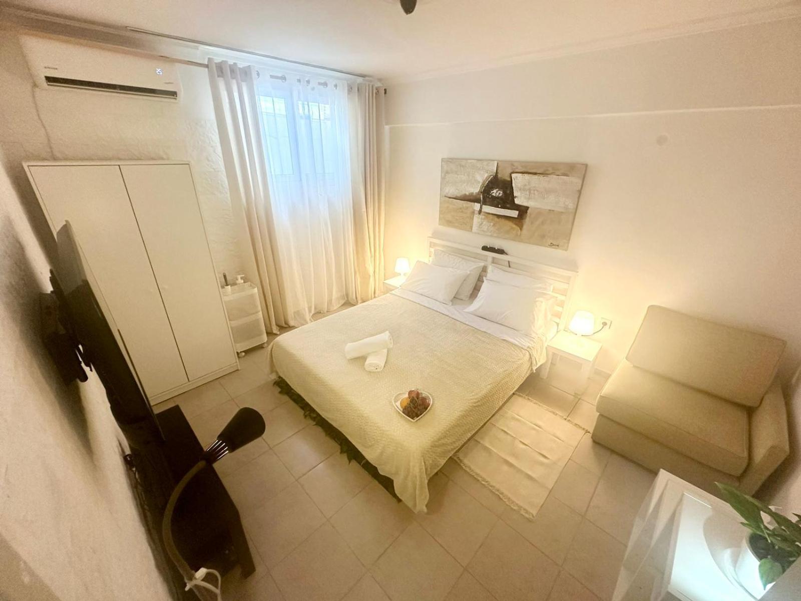 Vestige Basement Apartment Ateny Zewnętrze zdjęcie